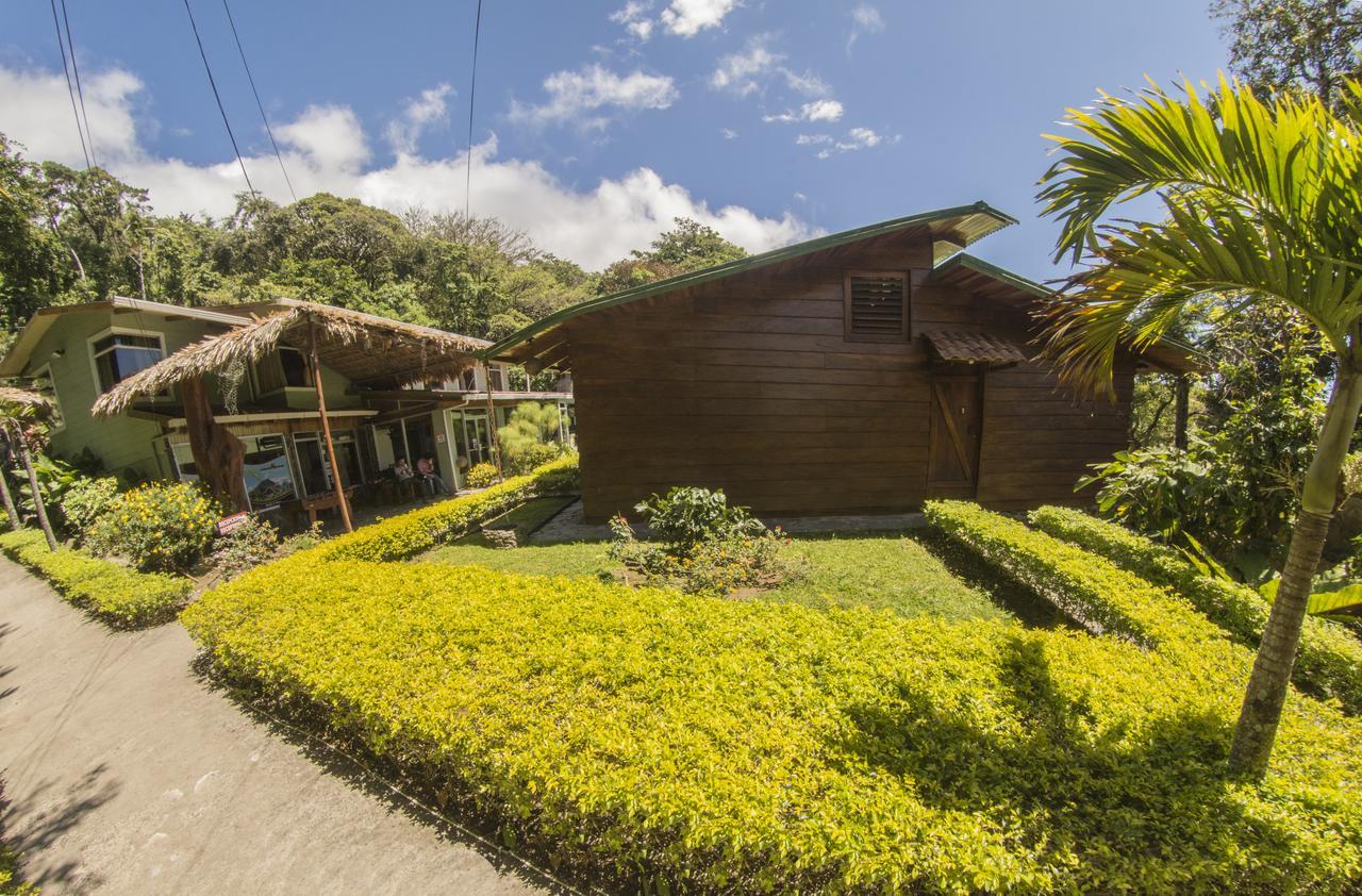 Santa Elena Hostel Resort Monteverde Exterior photo